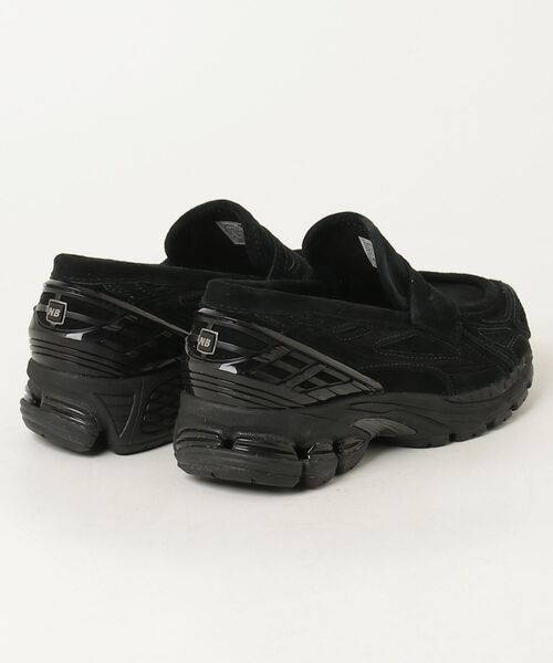 NEW BALANCE(ニューバランス)の「1906 Loafer(スニーカー・メンズ・ブラック・25.5cm/25.0cm/24.5cm/24.0cm/23.5cm/23.0cm/22.5cm/22.0cm/30.0cm/29.0cm/28.5cm/28.0cm/27.5cm/27.0cm/26.5cm/26.0cm)」の4枚目の写真