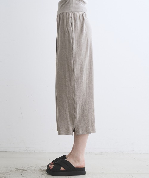 three dots(スリードッツ)の「スマイルダブルコットン クロップドパンツ(その他パンツ・レディース・グレー系その他/ブラック系その他・MEDIUM/SMALL)」の15枚目の写真