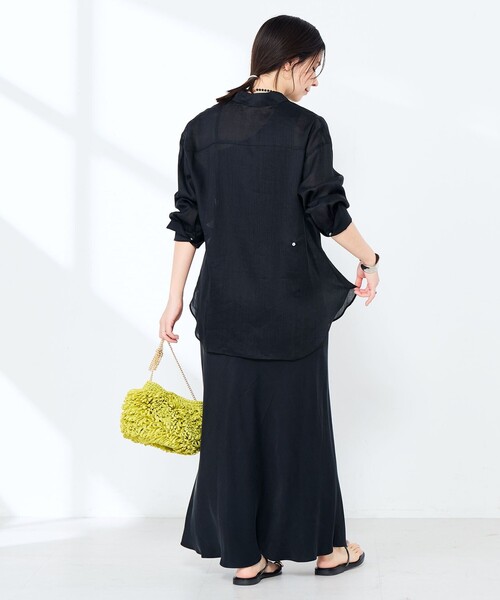 NOLLEY’S Sophi(ノーリーズソフィ)の「ウォッシャブルフィブリルラミーマルチウェイシャツ(シャツ/ブラウス・レディース・ホワイト/ブラック/オリーブ・38)」の10枚目の写真