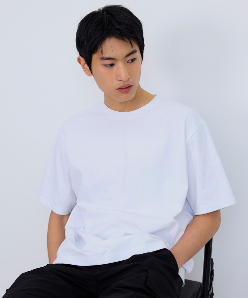 MINDBRIDGE（マインドブリッジ）の「ドゥグッド_ソロナクールタッチレギュラーフィットラウンドTシャツ - 3カラー（Tシャツ/カットソー・メンズ・ホワイト/グレー/チャコール・95/100/105/110）」の4枚目の写真