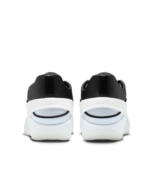 JORDAN BRAND(ジョーダンブランド)の「【別注】ジョーダン ジョーダン LUKA 5 PF 限定コラボ(スニーカー・メンズ・ブラック×ホワイト・23.0cm/23.5cm/24.0cm/24.5cm/25.0cm/25.5cm/26.0cm/26.5cm/27.0cm/27.5cm/28.0cm/28.5cm/29.0cm)」の5枚目の写真