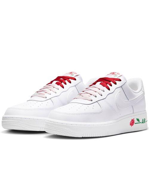 NIKE(ナイキ)の「ナイキ エア フォース 1 '07 SE ウィメンズシューズ / Nike Air Force 1 '07 SE Women's Shoes IF0498-100 White(スニーカー・レディース・ホワイト・23/23.5/24/24.5/25/22/22.5/25.5/26)」の5枚目の写真