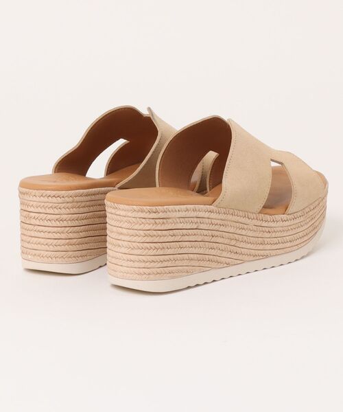 inter-chaussures(インターショシュール)の「【Oh my Sandals】厚底ウエッジレザーサンダル(E62501)(サンダル・レディース・シルバー/ホワイト/ベージュ・35/36/37/38/39)」の4枚目の写真