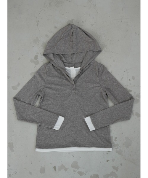 TRUNC（トランクエイティーエイト）の「Hooded Henley Pullover（Tシャツ/カットソー・レディース・グレー・FREE）」の17枚目の写真