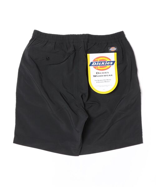 Dickies(ディッキーズ)の「【DICKIES/ディッキーズ】【こなれシワ感】ディッキーズ ナイロンショートパンツ マットな質感 撥水・軽量 イージー仕様 ストリート(その他パンツ・メンズ・ブラック/ダークベージュ・MEDIUM/X-LARGE/LARGE)」の3枚目の写真