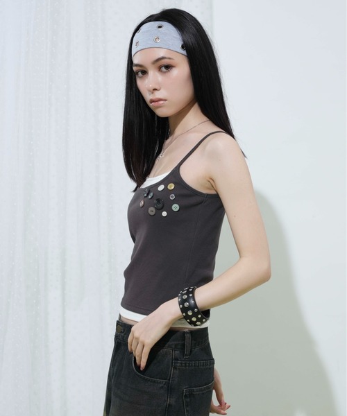 sedacle girl(セダクルガール)の「レイヤードボタンキャミ(キャミソール・レディース・チャコールグレー/ネイビー/カーキ/チェリーピンク/ターコイズブルー/レモンイエロー・SMALL/MEDIUM)」の15枚目の写真