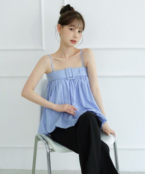 by muni:r(バイ ムニール)の「バックルデザイン バルーンキャミブラウス(シャツ/ブラウス・レディース・ベージュ/ブルー/ホワイト・FREE)」の14枚目の写真