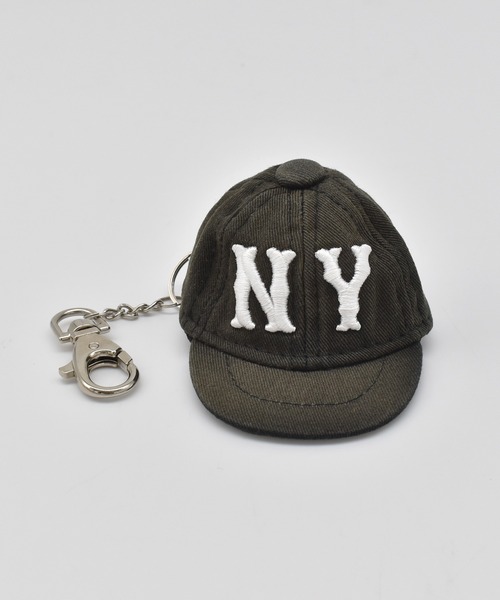 NEW ERA(ニューエラ)の「NEW ERA/ニューエラ キーホルダー CAP KEYHOLDERE ニューヨーク・ヤンキース ムラサキスポーツカスタムカラー 15203550(キーホルダー・メンズ・ピンク/スカイブルー/イエロー/ネイビー/ブラック/レッド・FREE)」の2枚目の写真