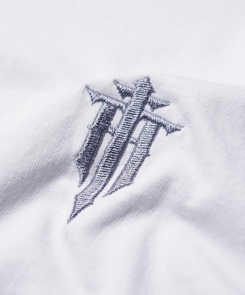 RIPPER(リッパー)の「【RIPPER】クロス エンブレム ヘビーウェイト Tee / Cross Emblem Heavyweight T-Shirt(Tシャツ/カットソー・メンズ・ホワイト/ブラック・M/S/XL/L)」の15枚目の写真