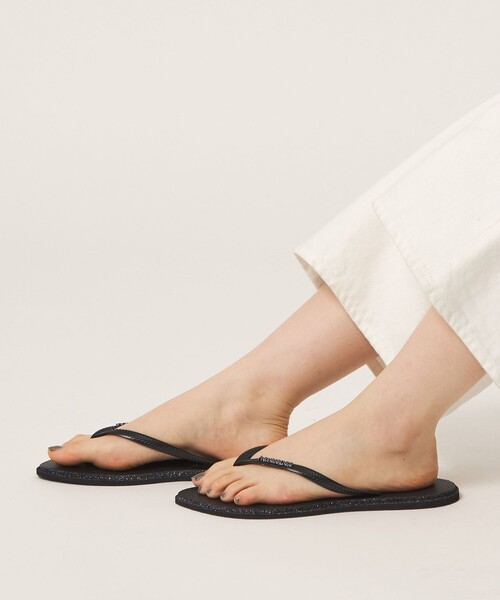 havaianas(ハワイアナス)の「<Havaianas> slim/p glitter(サンダル・レディース・ブラック/モカ・22cm/23cm/24.5cm)」の3枚目の写真