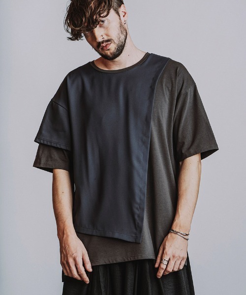 NO ID.(ノーアイディ)の「mt10582-リベットドレープBIG-T Tシャツ(458006-511T)(Tシャツ/カットソー・メンズ・ホワイト/ブラック/グレー・ONE SIZE)」の7枚目の写真