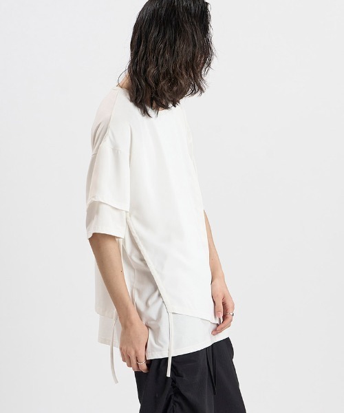 NO ID.(ノーアイディ)の「mt10582-リベットドレープBIG-T Tシャツ(458006-511T)(Tシャツ/カットソー・メンズ・ホワイト/ブラック/グレー・ONE SIZE)」の16枚目の写真