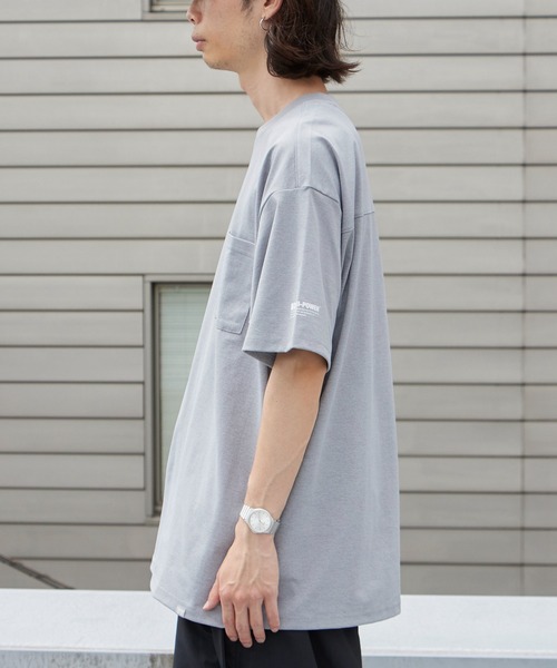 Russell Athletic(ラッセルアスレティック)の「RUSSELL ATHLETIC / ラッセルアスレティック dri-power Jersey Pocket T ドライパワー ジャージー ポケット Tシャツ 胸ポケット 2026年 夏 夏服(Tシャツ/カットソー・メンズ・ホワイト/ブラック/グレー/チャコールグレー/ネイビー・M/L/XL)」の20枚目の写真