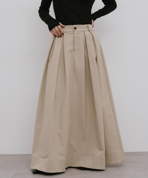 HANNE(アン)の「タックフレアマキシスカート(スカート・レディース・ベージュ/ブラック・S/M)」の2枚目の写真