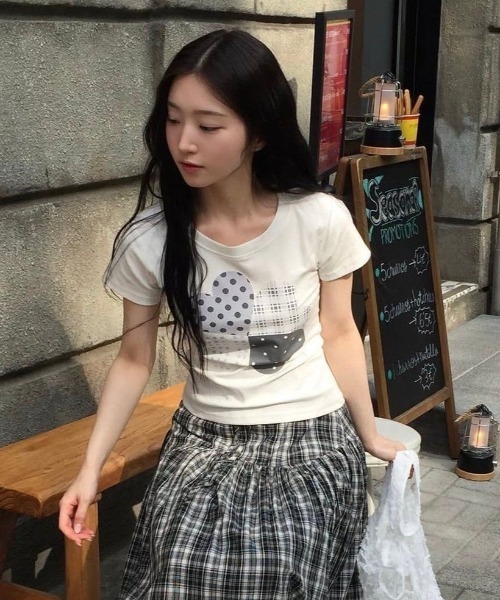 AVYL(アヴィル)の「アソートパターングラフィックハートプリント半袖Tシャツ(Tシャツ/カットソー・レディース・ホワイト・M)」の5枚目の写真