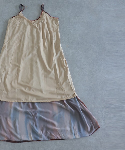 antiqua(アンティカ)の「水彩柄 シアー キャミワンピース(ワンピース・レディース・レッド系その他・ONESIZE)」の8枚目の写真