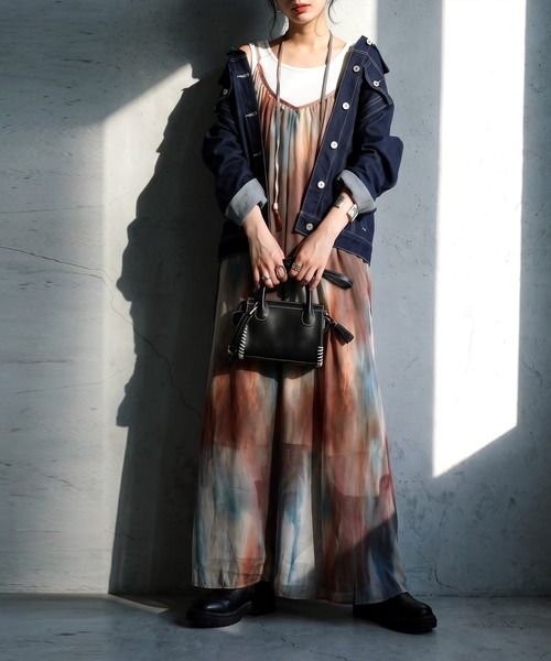 antiqua(アンティカ)の「水彩柄 シアー キャミワンピース(ワンピース・レディース・レッド系その他・ONESIZE)」の2枚目の写真