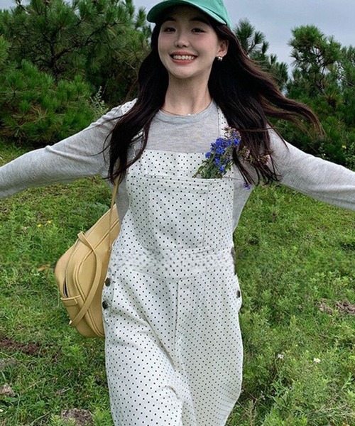 AsheKsha(アシクシャ)の「ドット柄ストレートサスペンダーパンツ(サロペット/オーバーオール・レディース・ホワイト・F)」の5枚目の写真
