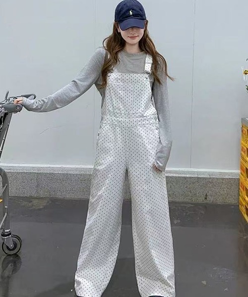 AsheKsha(アシクシャ)の「ドット柄ストレートサスペンダーパンツ(サロペット/オーバーオール・レディース・ホワイト・F)」の13枚目の写真