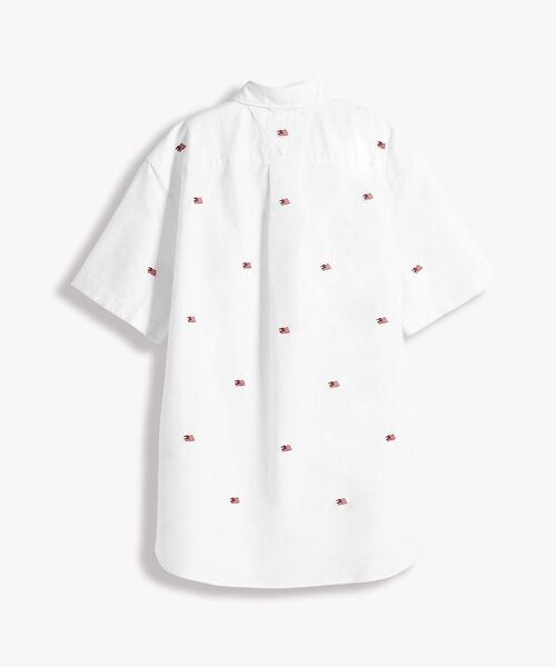 TOMMY HILFIGER(トミーヒルフィガー)の「RWB EMB S/S SHIRT(シャツ/ブラウス・メンズ・ホワイト・X-SMALL/SMALL/LARGE/MEDIUM)」の2枚目の写真