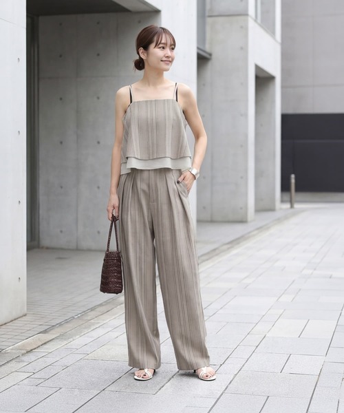STYLE DELI(スタイルデリ)の「麻調ストライプ柄セットアップ(キャミソール・レディース・サンドベージュ/ブラウン系その他・FREE)」の1枚目の写真