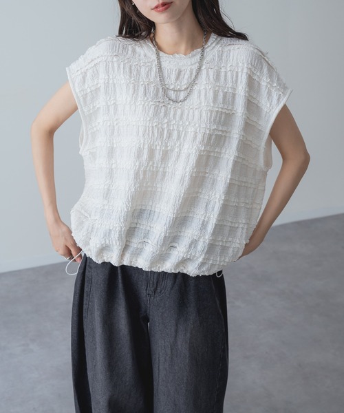 refinedworks(リファインドワークス)の「【refinedworks】立体 レース が可愛らしい レース プルオーバー(Tシャツ/カットソー・レディース・ホワイト/ブラック・FREE)」の3枚目の写真