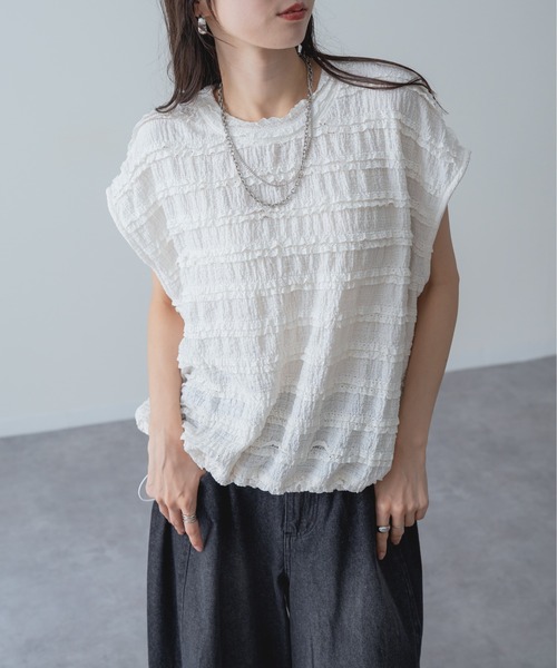 refinedworks(リファインドワークス)の「【refinedworks】立体 レース が可愛らしい レース プルオーバー(Tシャツ/カットソー・レディース・ホワイト/ブラック・FREE)」の6枚目の写真
