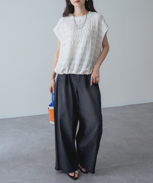 refinedworks(リファインドワークス)の「【refinedworks】立体 レース が可愛らしい レース プルオーバー(Tシャツ/カットソー・レディース・ホワイト/ブラック・FREE)」の11枚目の写真