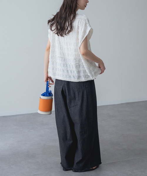 refinedworks(リファインドワークス)の「【refinedworks】立体 レース が可愛らしい レース プルオーバー(Tシャツ/カットソー・レディース・ホワイト/ブラック・FREE)」の13枚目の写真