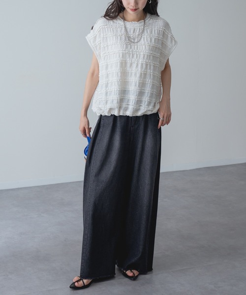 refinedworks(リファインドワークス)の「【refinedworks】立体 レース が可愛らしい レース プルオーバー(Tシャツ/カットソー・レディース・ホワイト/ブラック・FREE)」の15枚目の写真