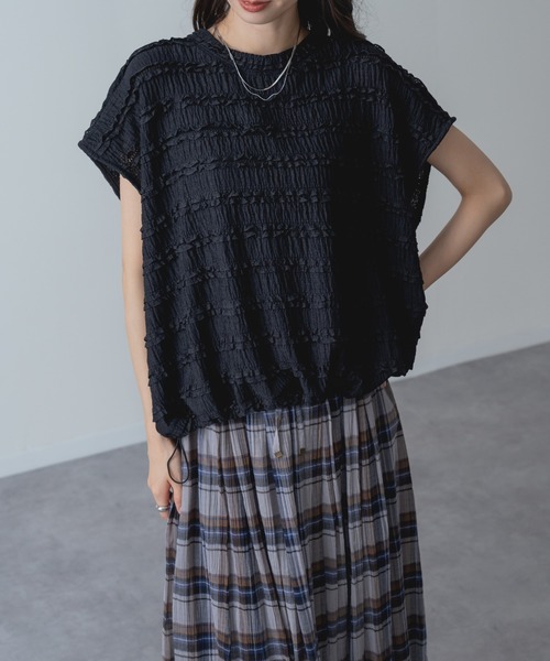 refinedworks(リファインドワークス)の「【refinedworks】立体 レース が可愛らしい レース プルオーバー(Tシャツ/カットソー・レディース・ホワイト/ブラック・FREE)」の8枚目の写真