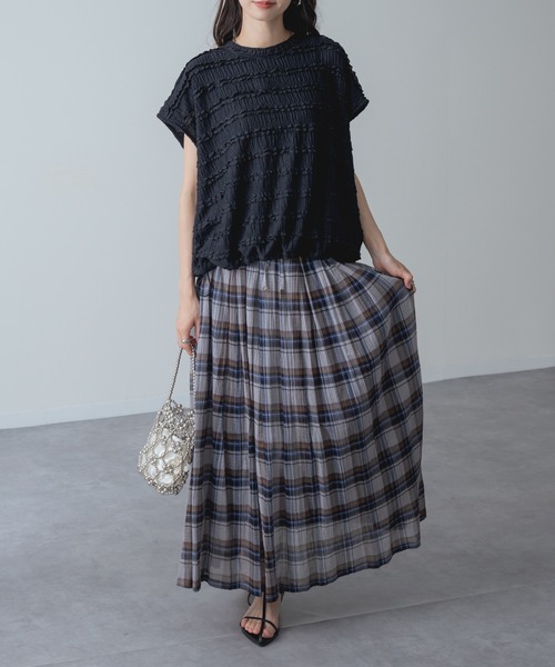 refinedworks(リファインドワークス)の「【refinedworks】立体 レース が可愛らしい レース プルオーバー(Tシャツ/カットソー・レディース・ホワイト/ブラック・FREE)」の16枚目の写真