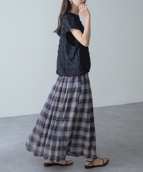 refinedworks(リファインドワークス)の「【refinedworks】立体 レース が可愛らしい レース プルオーバー(Tシャツ/カットソー・レディース・ホワイト/ブラック・FREE)」の18枚目の写真