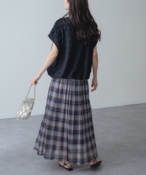 refinedworks(リファインドワークス)の「【refinedworks】立体 レース が可愛らしい レース プルオーバー(Tシャツ/カットソー・レディース・ホワイト/ブラック・FREE)」の19枚目の写真