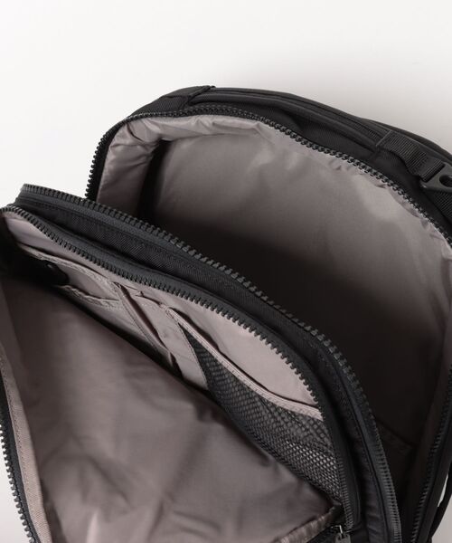 VIBGYOR(ヴィブジョー)の「Columbia(コロンビア) スターレンジ 3ウェイバックパック(24L)(バックパック/リュック・メンズ・ブラック・FREE)」の5枚目の写真