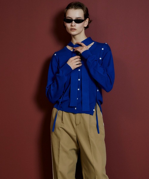 MAISON SPECIAL(メゾンスペシャル)の「【2026Autumn PRE-ORDER】Bow-Tie Crew Cardigan/ボウタイクルーカーディガン(カーディガン/ボレロ・レディース・ブルー/レッド/ブラック/グレー・FREE)」の3枚目の写真