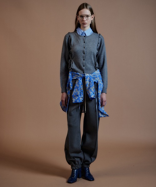 MAISON SPECIAL(メゾンスペシャル)の「【2026Autumn PRE-ORDER】Bow-Tie Crew Cardigan/ボウタイクルーカーディガン(カーディガン/ボレロ・レディース・ブルー/レッド/ブラック/グレー・FREE)」の11枚目の写真