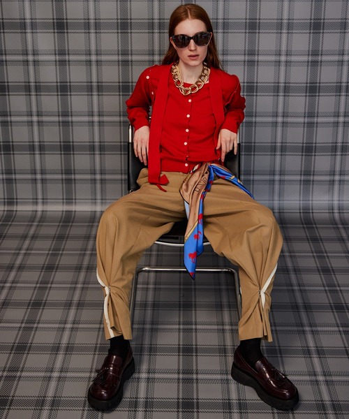 MAISON SPECIAL(メゾンスペシャル)の「【2026Autumn PRE-ORDER】Bow-Tie Crew Cardigan/ボウタイクルーカーディガン(カーディガン/ボレロ・レディース・ブルー/レッド/ブラック/グレー・FREE)」の16枚目の写真