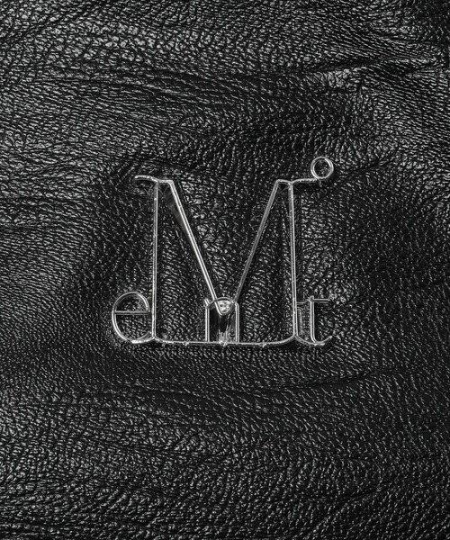 MUCENT(ムセント)の「【日本未発売/WEB限定】MUCENT(ムセント)/ブランド直輸入正規品 大容量 A4サイズ PC収納可能 2WAY ルマメタルロゴレザークロス ショルダーバッグ トートバッグ/LUMA METAL LOGO LEATHER CROSS SHOULDER BAG(ショルダーバッグ・レディース・ブラック・FREE)」の5枚目の写真