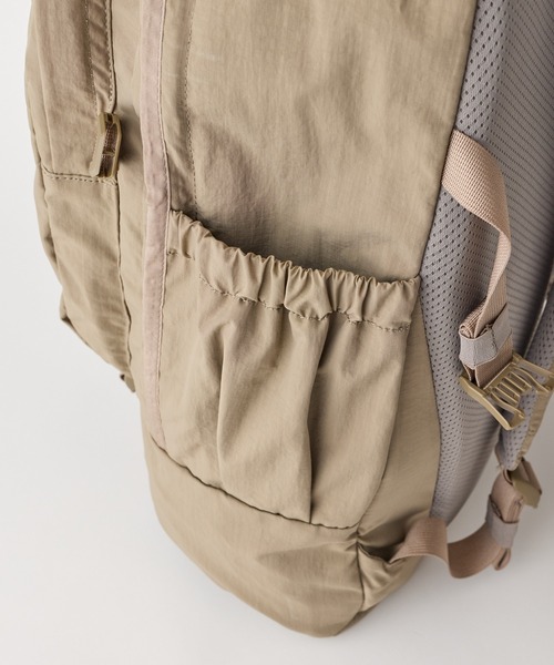 WILD THINGS(ワイルドシングス)の「30L大容量【WILD THINGS】A3 PAC リップストップナイロン バックパック リュック(バックパック/リュック・レディース・ブラック/ベージュ/カーキ・ONE SIZE)」の8枚目の写真