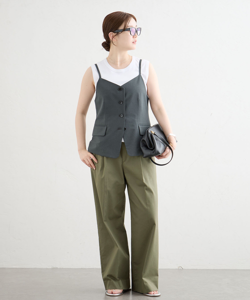 IENA(イエナ)の「ソフトチノトラウザー(チノパンツ・レディース・ベージュ/カーキ・36/38/34)」の19枚目の写真