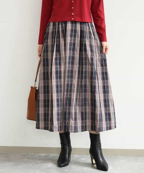 MK MICHEL KLEIN（エムケーミッシェルクラン）の「[洗える]チェック柄タフタスカート（スカート・レディース・ネイビー/カーキ・38）」の17枚目の写真