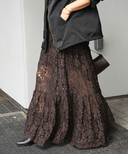 Deuxieme Classe(ドゥーズィエムクラス)の「*追加 Lace Tiered スカート(スカート・レディース・ブラック/ブラウン・38/36)」の2枚目の写真