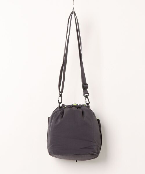 EARTH MADE(アースメイド)の「NYLON x FLEECE 2WAY SHOULDER(トートバッグ・レディース・ベージュ/ネイビー/カーキ・FREE)」の14枚目の写真
