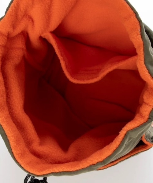 EARTH MADE(アースメイド)の「NYLON x FLEECE 2WAY SHOULDER(トートバッグ・レディース・ベージュ/ネイビー/カーキ・FREE)」の11枚目の写真