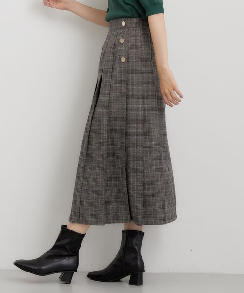 THE SHOP TK (ザ ショップ ティーケー )の「クラシックな雰囲気に チェックプリーツスカート(スカート・レディース・グレー系1/ベージュ系1・11/12)」の8枚目の写真