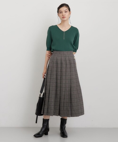 THE SHOP TK (ザ ショップ ティーケー )の「クラシックな雰囲気に チェックプリーツスカート(スカート・レディース・グレー系1/ベージュ系1・11/12)」の9枚目の写真