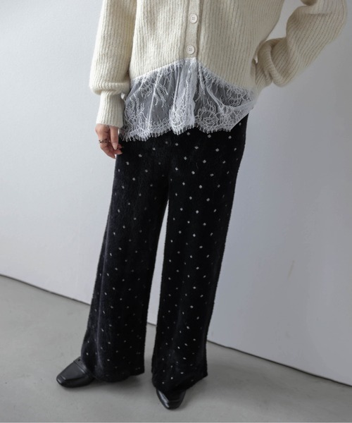 AMELY（エミリー）の「ドット×フェザーワイドパンツ/ふわふわ/ニット（その他パンツ・レディース・ブラック/ホワイト・L/M）」の14枚目の写真