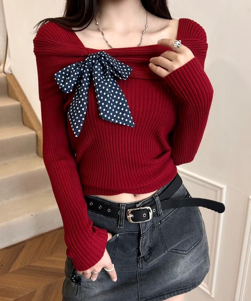 SHEENA(シーナ)の「ドットリボンオフショルリブニットトップス(ニット/セーター・レディース・イエロー/レッド/ライトブルー/ブラウン・M)」の5枚目の写真
