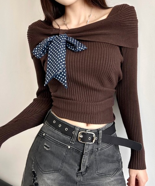 SHEENA(シーナ)の「ドットリボンオフショルリブニットトップス(ニット/セーター・レディース・イエロー/レッド/ライトブルー/ブラウン・M)」の10枚目の写真
